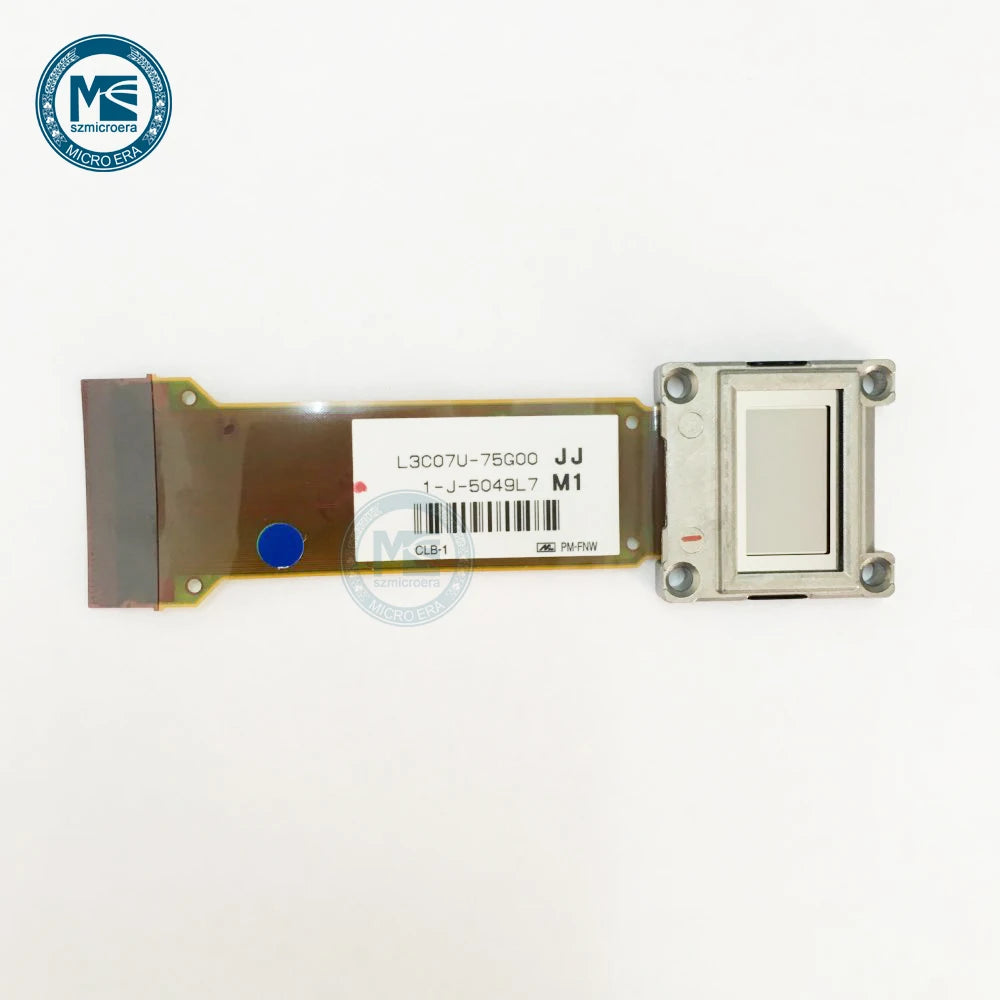 1pc projector lcd panel chip L3C07U-96G00 or L3C07U-95G00 or L3C07U-75G00