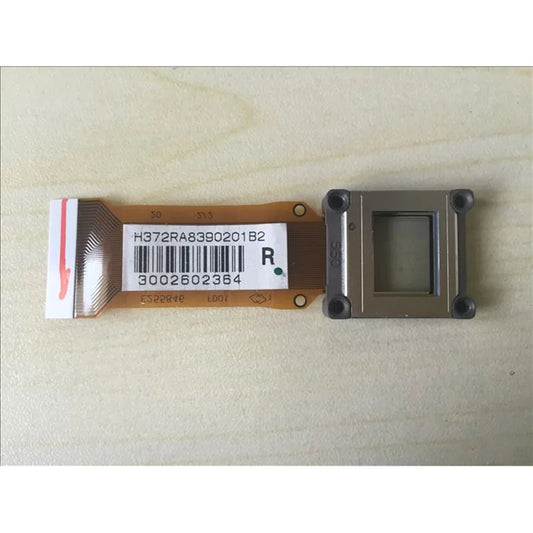 projector lcd panel chip H372
