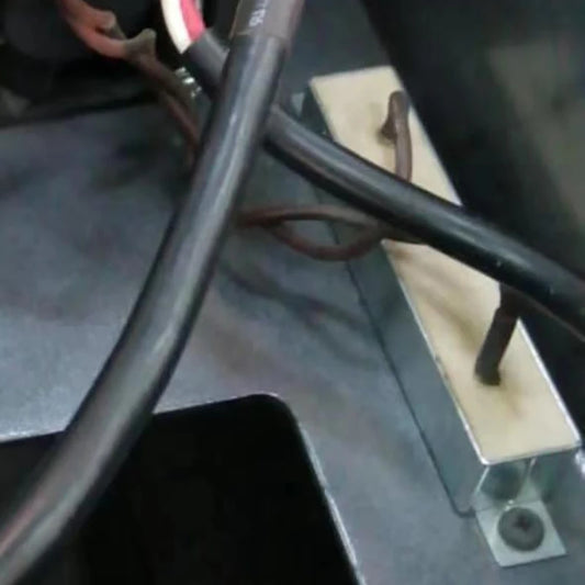 Used Resistor 1kw 100Ω for Treadmill Inverter VFD AD-23915-D-C-2.01 TM5-015i-2N