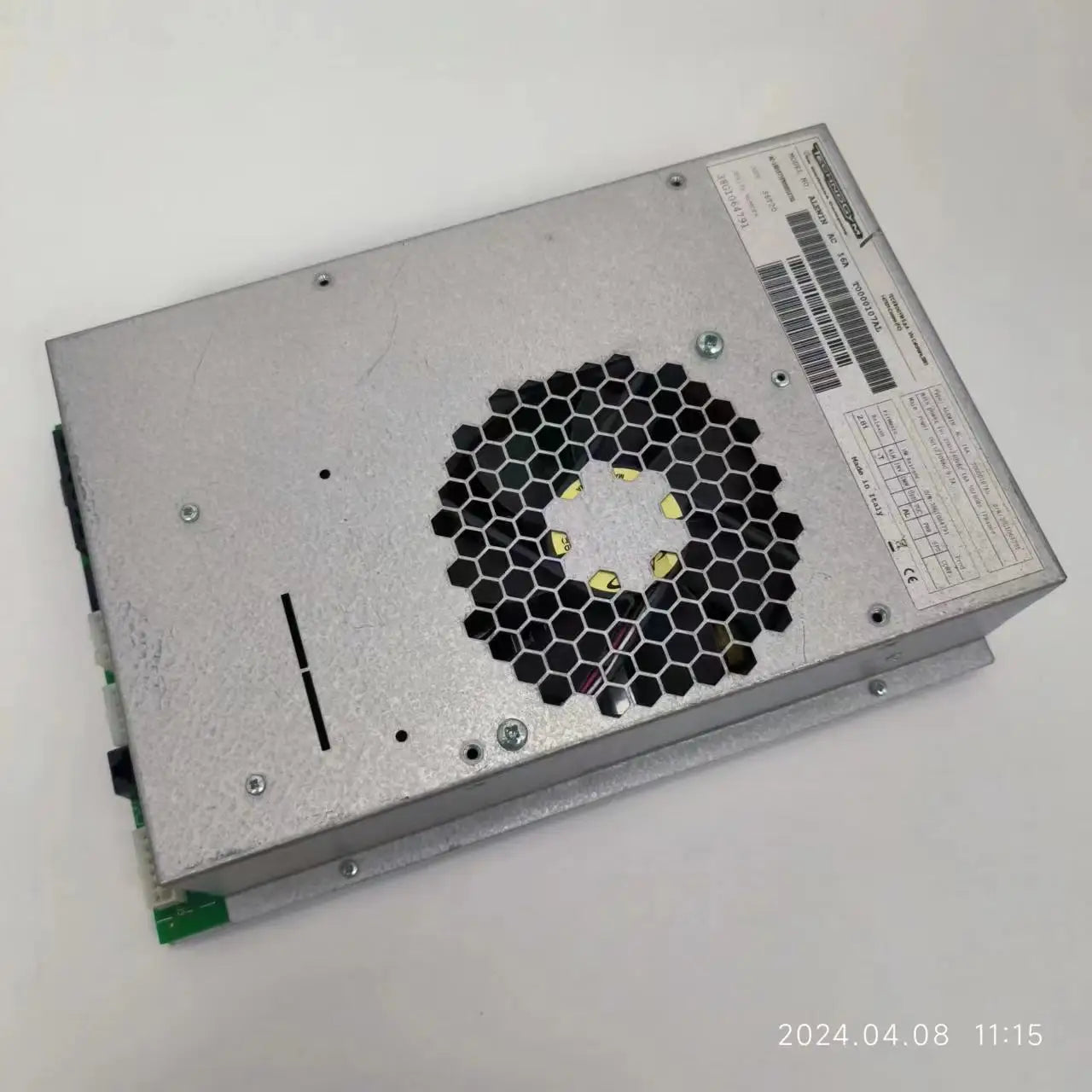 Used INVERTOR For TechnogymTreadmill Controller Inverter Power Supply Unit ALEWIN AC 16A T000107AL AC-1481077$T0000107AL