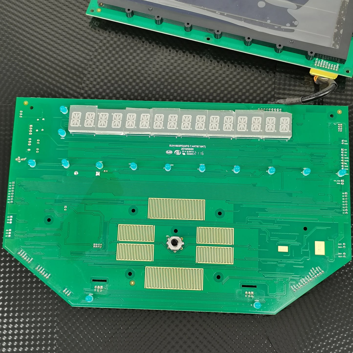 1Set Upper Control Board AFG 7.4AT AFG 7.8AT Treadmill Console 1000436902 7.4AT-02  SUH1803PD(AFG 7.4AT&7.8AT)