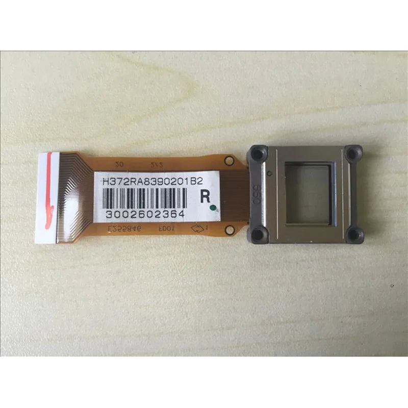 projector lcd panel chip H372